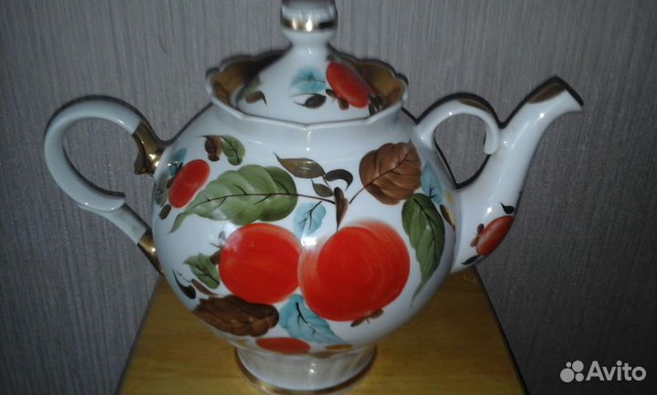 Большие фарфоровые чайники СССР