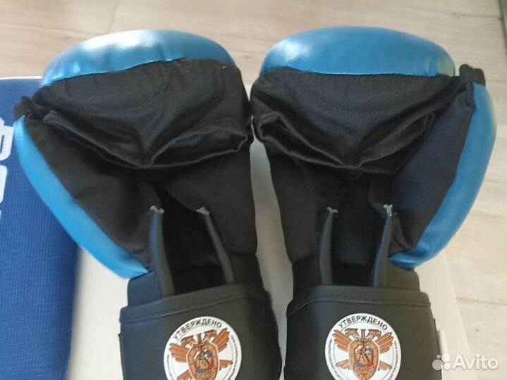 Перчатки для смешанных единоборств