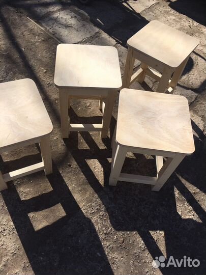 Табурет деревенский