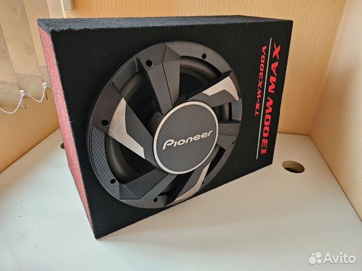 Сабвуфер автомобильный Pioneer TS-WX300A