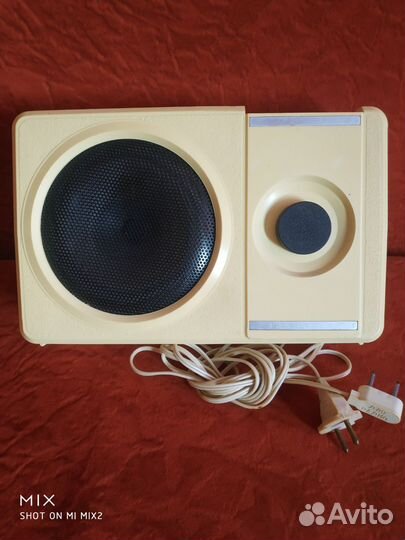 Радиоприемник СССР трехканальный