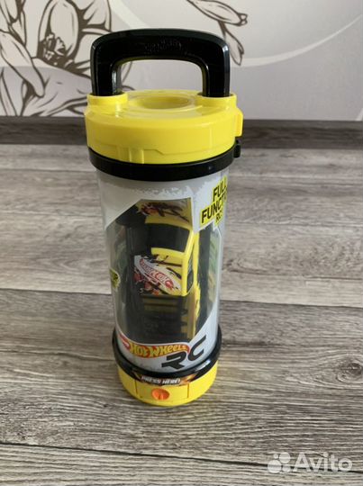 Развивающий автомобиль на пульт управлении