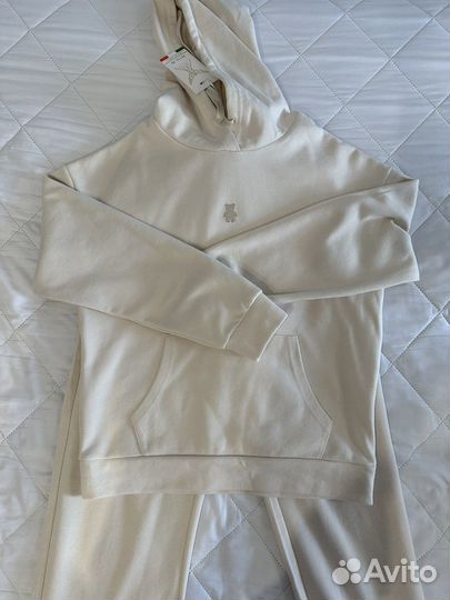 Спортивный костюм женский 46 новый