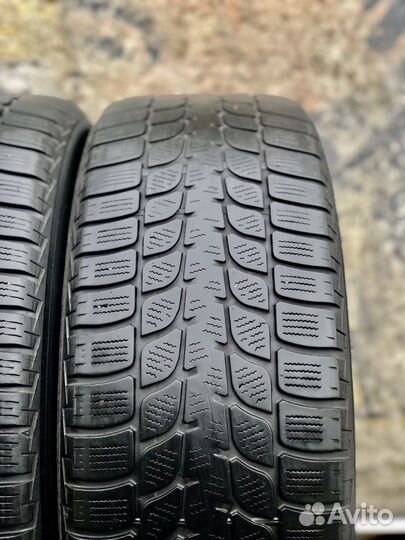 Bridgestone Blizzak LM-25 215/60 R17