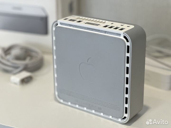 Apple Mac Mini A1176 ssd 4gb идеал
