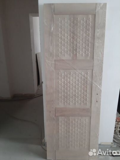 Двери массив