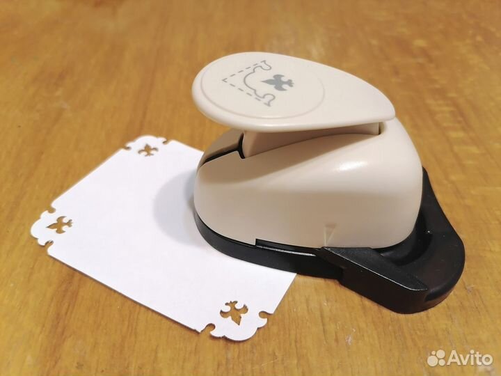 Фигурный дырокол