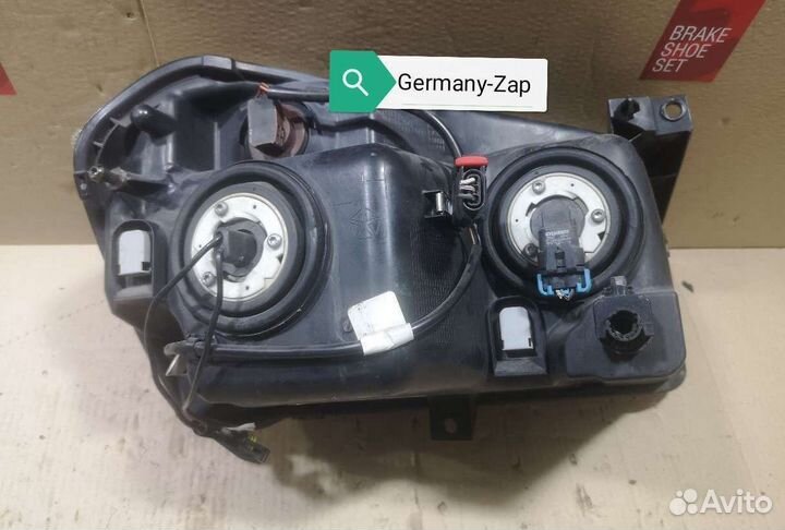 Фары Dodge Magnum LX