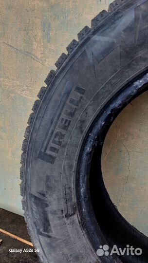 Pirelli Ice Zero SUV 255/60 R18