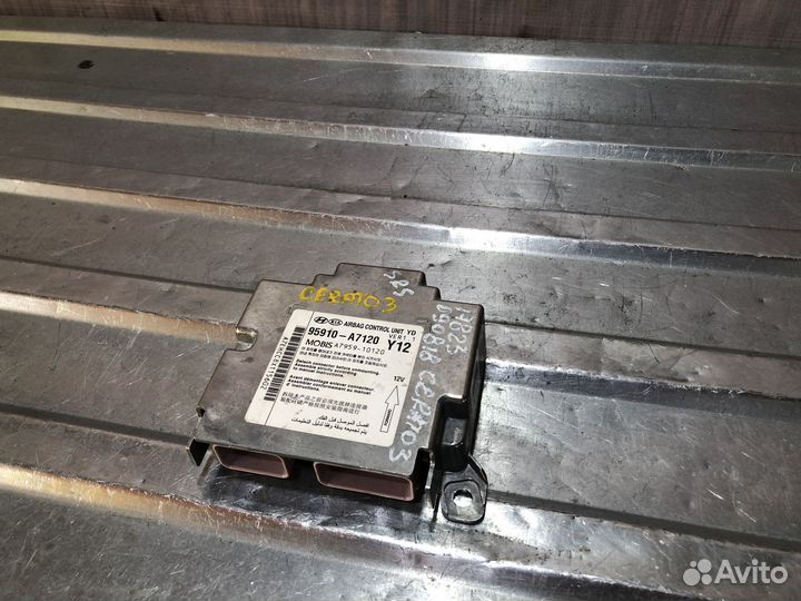 Блок SRS Киа Церато 3