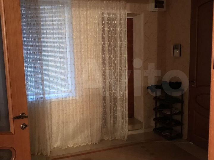 Дом 230 м² на участке 5 сот.