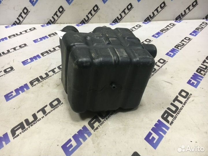 Резонатор воздушного фильтра Дэу Нексия