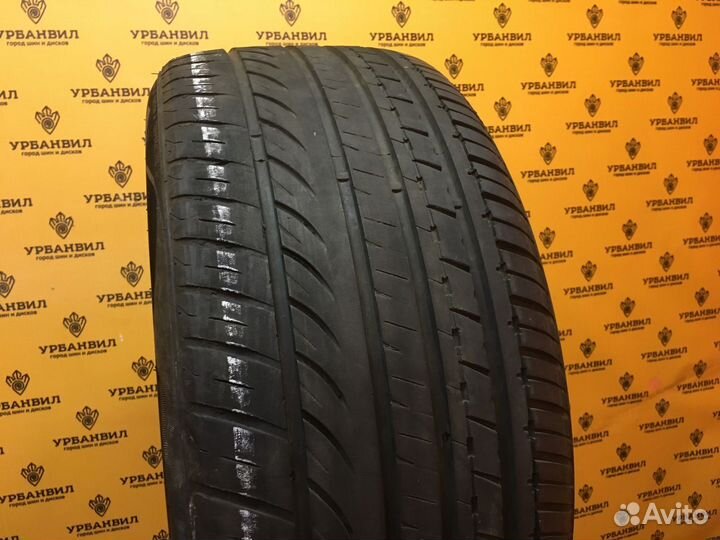 Headway HU901 235/45 R17 97W