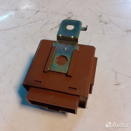 Реле стеклоподьемников ssangyong rexton