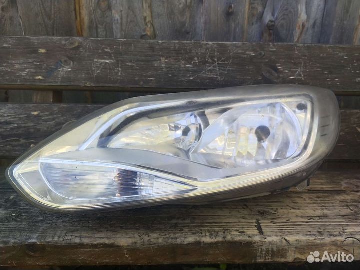 Фара ford focus 3