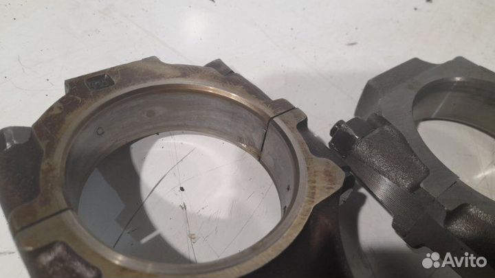 Поршень с шатуном Mitsubishi Pajero 2 3.5 AT 1996