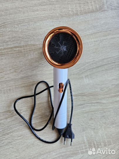 Фен для волос