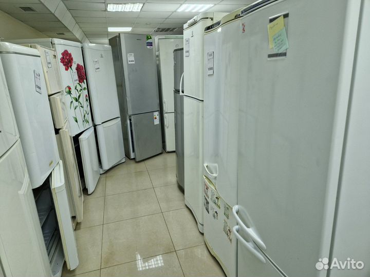 Холодильник, Большой выбор. Гарантия и Доставка