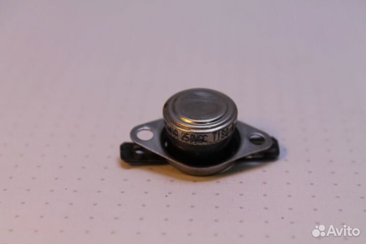 Термистор (датчик температуры) сушки Bosch 151455