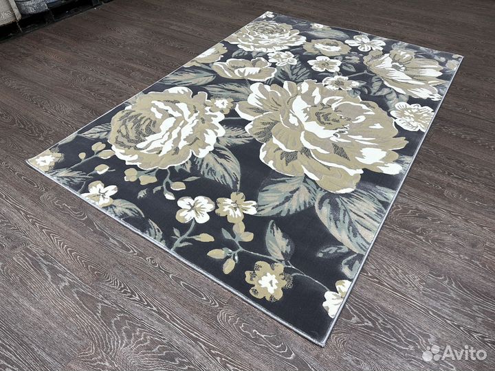 Ковер новый 1.6х2.3,Беларусь