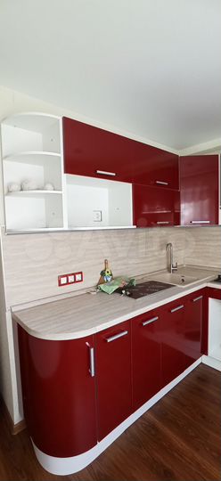 3-к. квартира, 54 м², 1/9 эт.