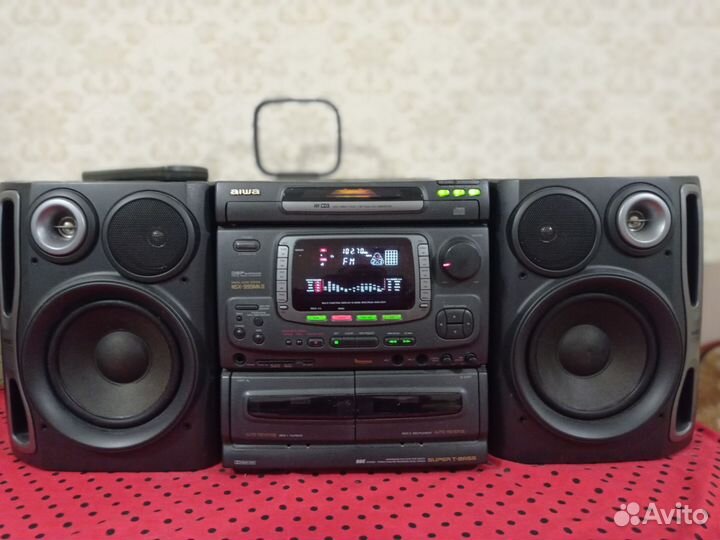 Музыкальный центр