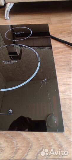 Встраиваемая индукционная варочная панель Midea