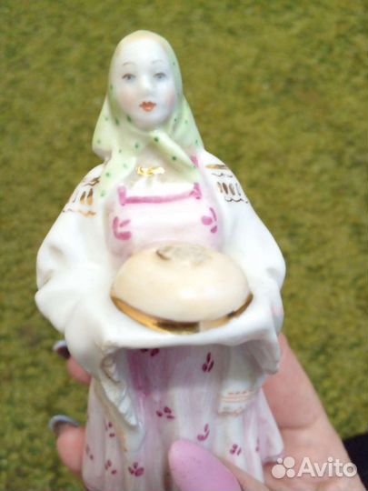 Статуэтка фарфор ссср.Дулево