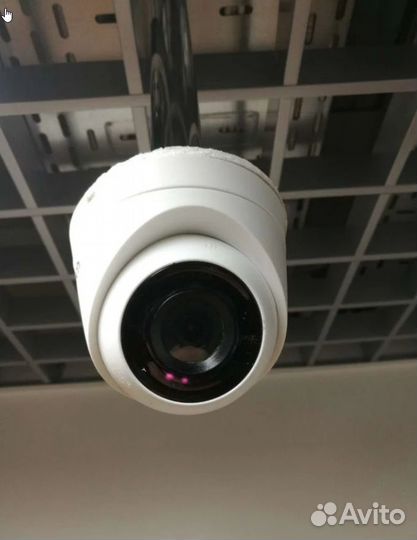 Камера видеонаблюдения купольная HiWatch DS-I203