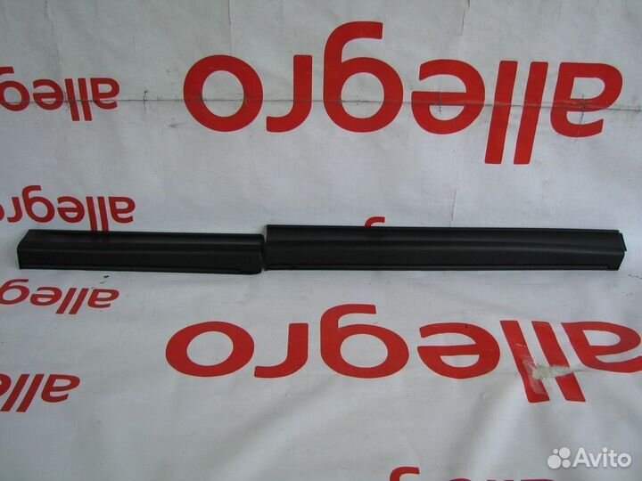 Mazda CX-5 накладка двери передней правой 2017+