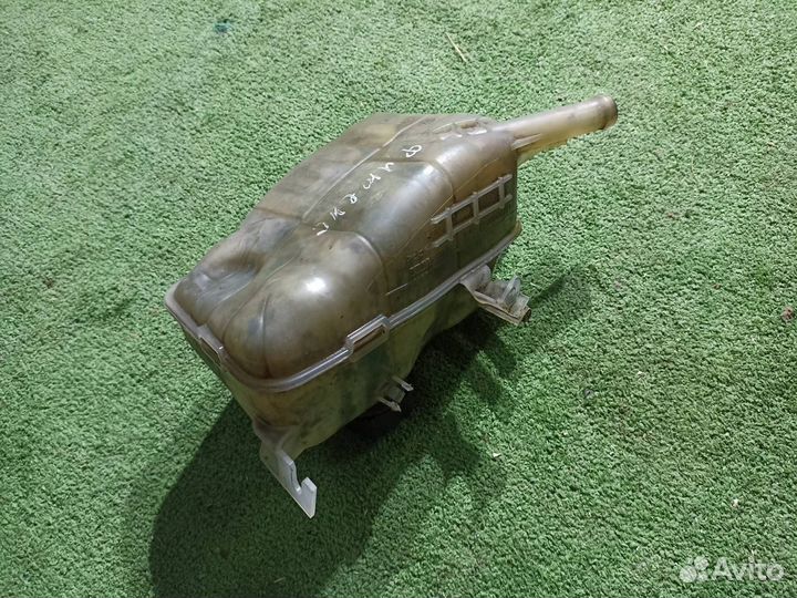 Бачок расширительный Renault Fluence седан 1.6