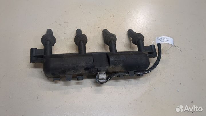 Катушка зажигания Peugeot 206, 2001