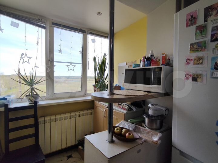 2-к. квартира, 53 м², 3/5 эт.