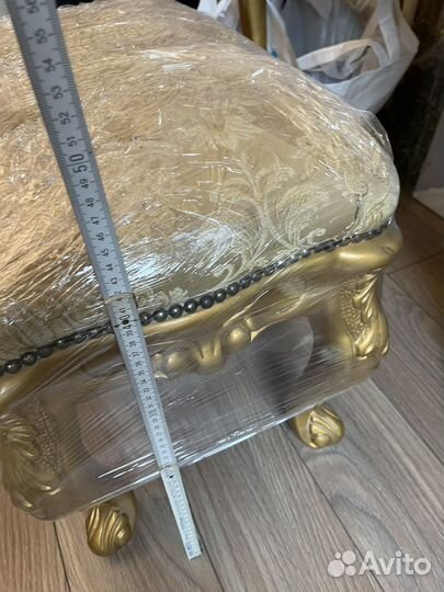 Туалетный столик с банкеткой