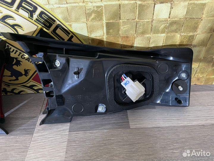 Оригинал Фонари задние внутренние Mazda CX-5 II 17