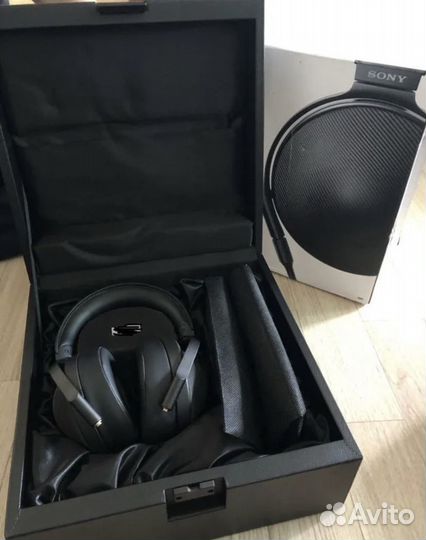 Наушники Sony MDR-Z1R