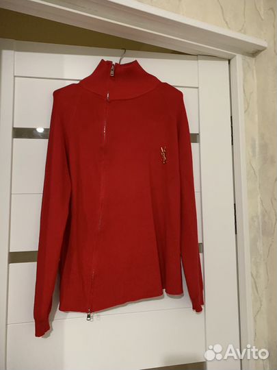 Костюм спортивный