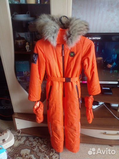 Зимний комбинезон для девочки размер 122