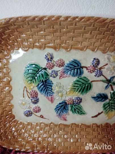 Поднос Ежевика Кузнецов