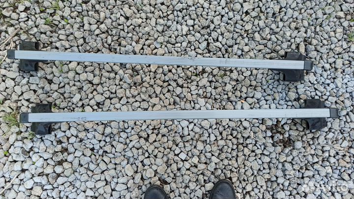 Оригинальный багажник на Рено Логан