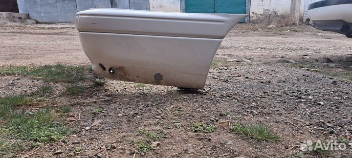 Задний бампер toyota carina AT210