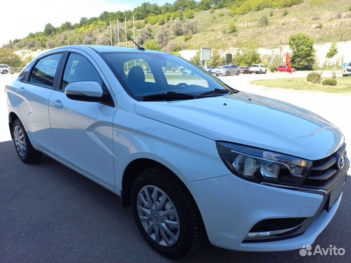 LADA Vesta 1.6 МТ, 2021, 13 945 км