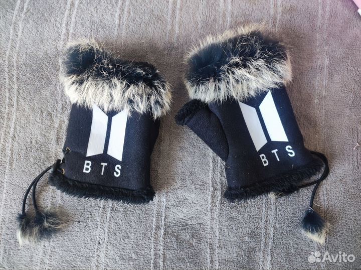 Минетки, перчатки без пальцев BTS