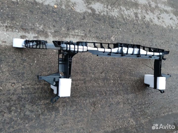 Телевизор панель радиатора Мерседес CLA 117 GLA156