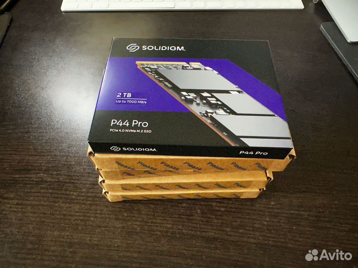 1TB SSD Solidigm P44 Pro наличие