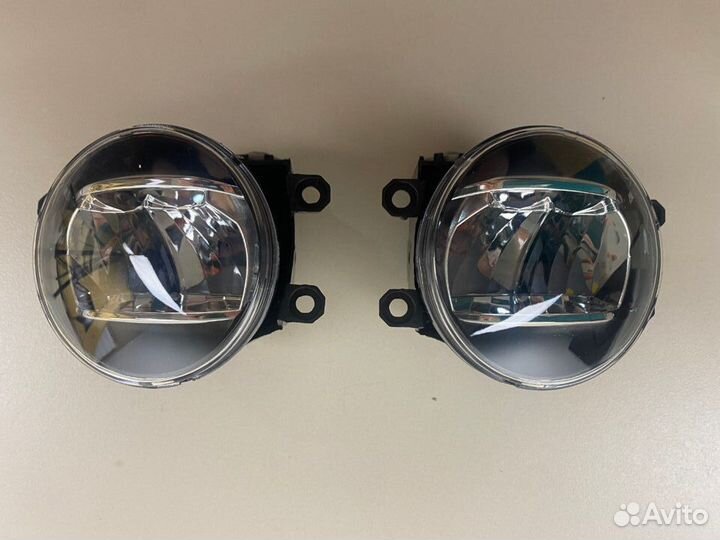 Туманка Toyota Land Cruiser Prado 150 09- (LED)