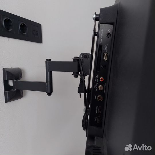 Телевизор dexp 32