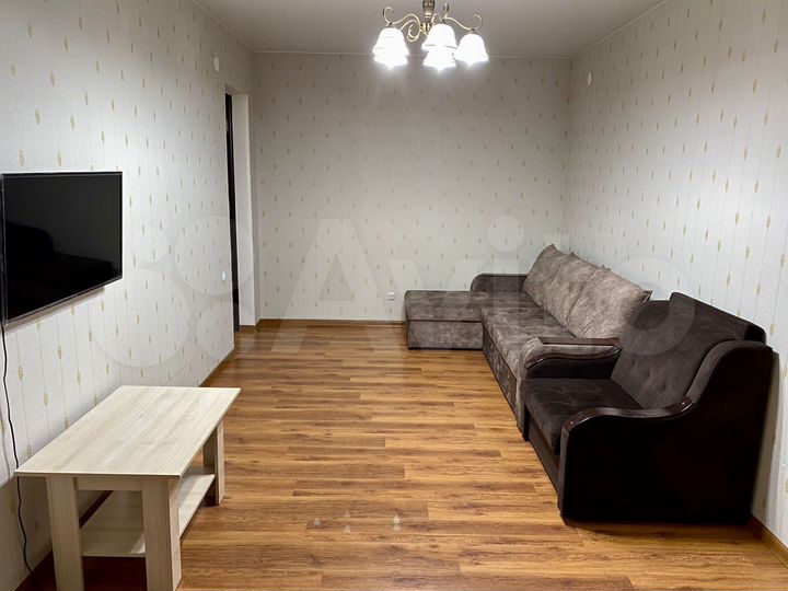 2-к. квартира, 65 м², 12/14 эт.