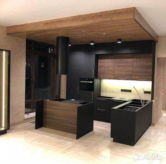 Кухонный гарнитур на заказ. Фабрика мебели