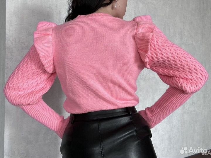 Свитер женский